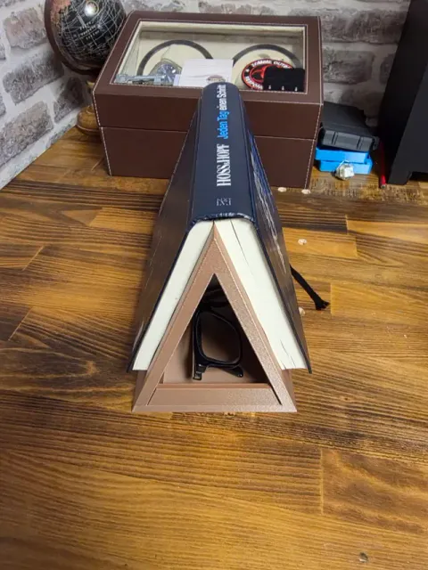 Bookstand/ Buchhalterung mit Ablagefach — Фото 4 из 7