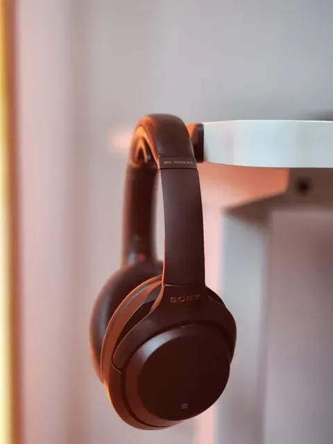 Minimalist Desk Headphone Holder (3M Tape Mount) — Image 5 of 7