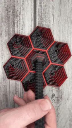 Honeycomb Sensory Fidget w/Handle — Фото 2 из 5