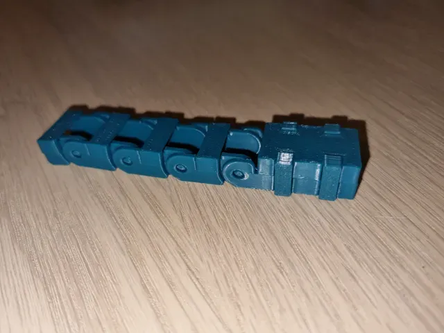 Heatbed Cable Protector with cable chain na Bambuli A1 - v1.1 — Image 5 of 7