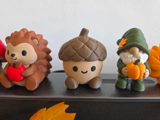 Cute Acorn Buddy | Autumn & Fall Decor — Фото 4 из 4