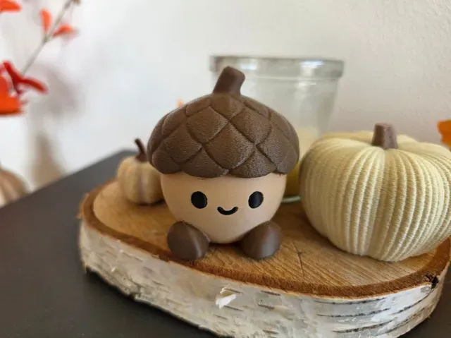 Cute Acorn Buddy | Autumn & Fall Decor — Фото 3 из 4