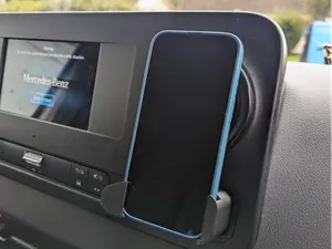Mercedes Sprinter iPhone 14