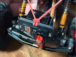 1/24 Crawler Servo Trim Strap Mount 