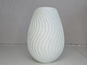 Designervase Eiform mit einfachem Muster