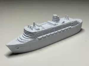 Queen Mary 2 - Cruise Ship