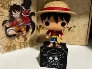 Funko pop stand with logo one piece straw hat
