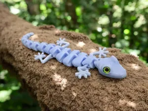 Articulated Lizard - glass eye compatible