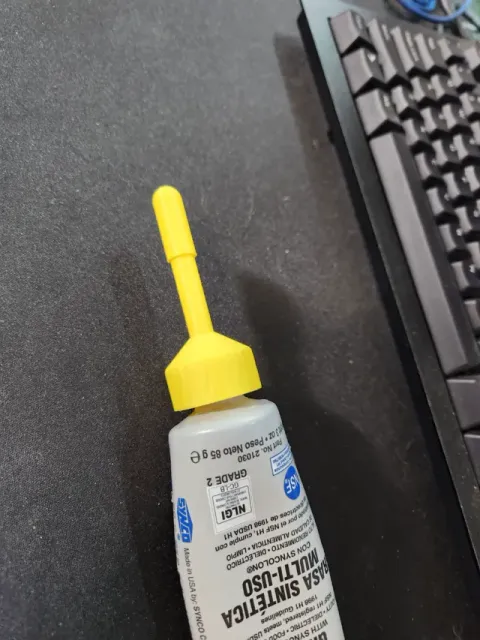 Super Lube Multi-Purpose Synthetic Grease Nozzle — Image 5 of 5