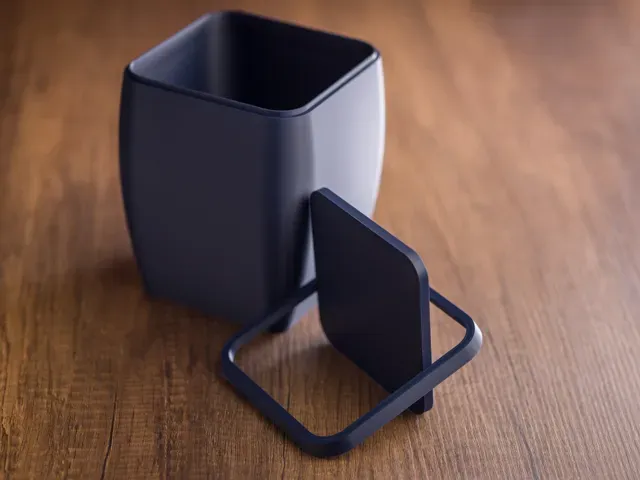 Desktop trash bin with lid. — Фото 3 из 4