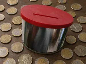 Tapadera conversión de latas en hucha 67,85,100 mm