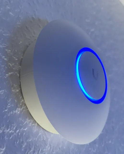 Ubiquiti Unifi AP Wallmount / Ceilingmount