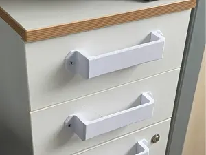 simple handles for draws/cabinets