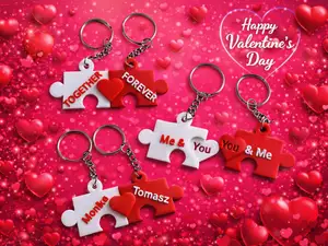 Valentine Puzzle Keychain – Couple Set (2 pcs)