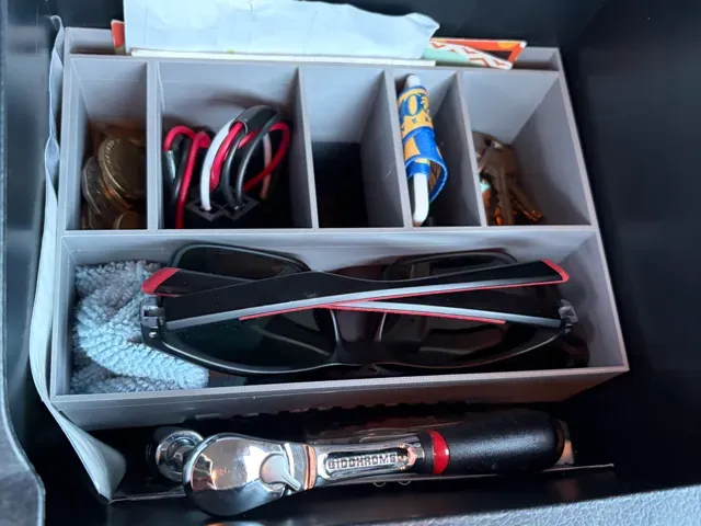 Toyota Fortuner Center Console Orginiser
