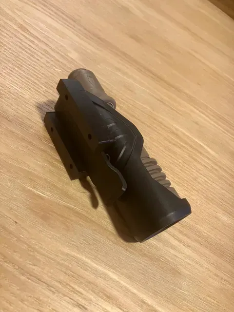 OLIGHT WARRIOR X 4 wall mount — Image 5 of 8