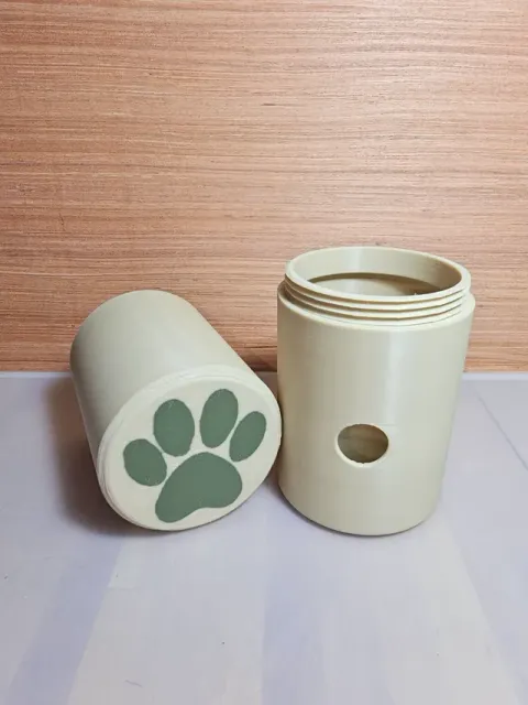 Dog treat rolling dispenser — Image 6 of 8