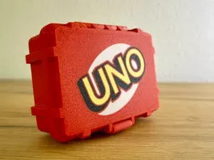 Screwless UNO Card Game Box