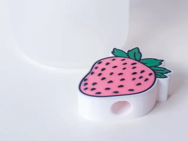 Strawberry Straw Topper — Фото 2 из 4