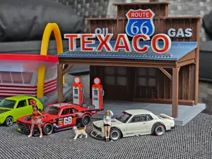 1:64 Old Gas Station
