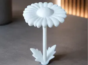 Daisy flower decor