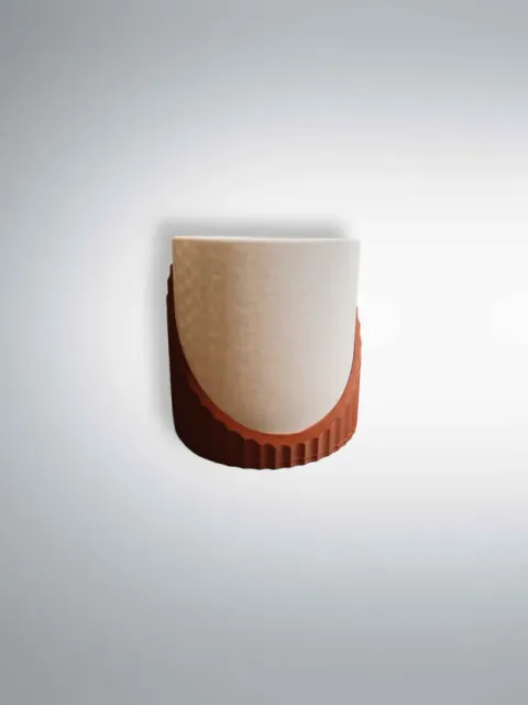 Slicer Modern Planter with Split Design — Image 3 of 5