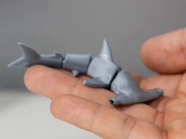 Hammerhead Shark - Articulated — Image 3 of 5