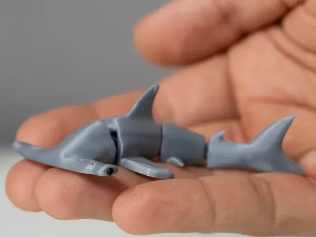 Hammerhead Shark - Articulated — Image 2 of 5