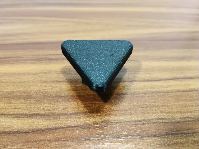 Minimalist Cabinet & Drawer Knob Set — Image 8 of 11