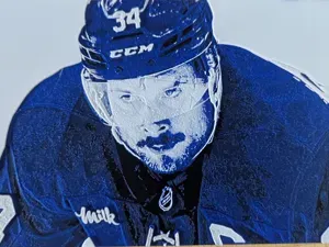 Auston Matthews - Toronto Maple Leafs - Hueforge