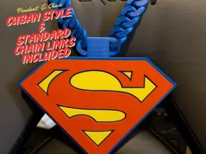 Superman Oversized Pendant and Chain