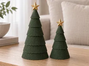 Moderne Weihnachtsbäume im Japandi-Stil mit Stern