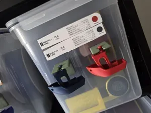 Benchy Display & Filament Sample Holder