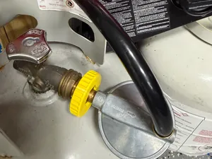 Propane Forced Air Heater Knob (tank connection)