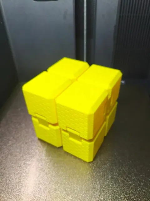 Honeycomb Mega Infinity Cube | Print-In-Place — Фото 2 из 5