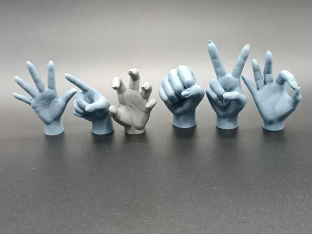 Realistic Female Hand Models Pack