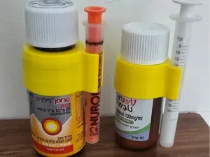 Novimol / Nurofen / Akamoli Bottle Syringe Holder