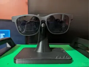 XR / Smart Glasses Stand - Desk Display Holder