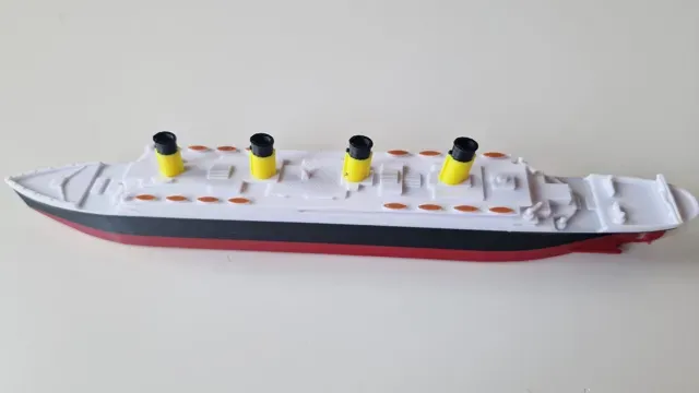 RMS Titanic (easy print) — Image 4 of 5