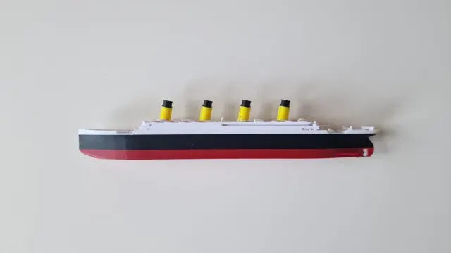 RMS Titanic (easy print) — Image 3 of 5