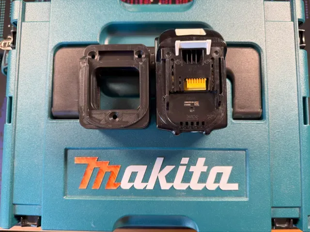 Makita Wall Mount - 18V Battery — Фото 4 из 6