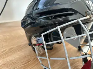 Ice Hockey Helmet Grid Stabilizer