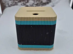 Spardose aus einem Stück ohne Support