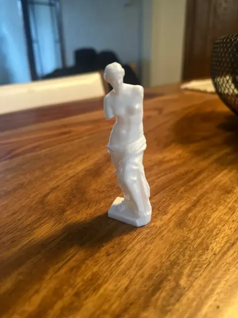Venere di Milo — Image 2 of 4