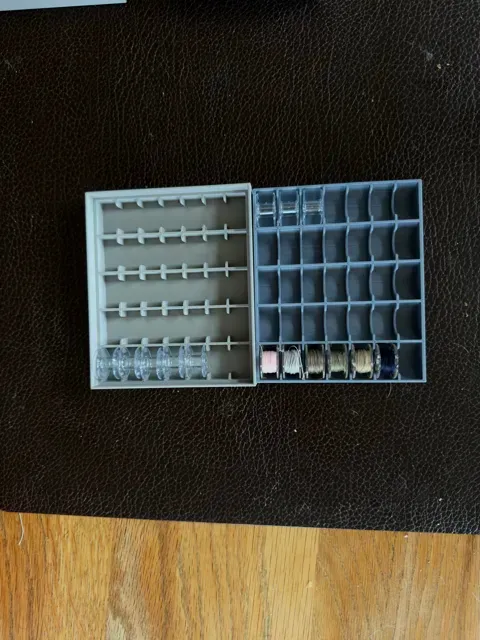 Bobbin storage for sewing machines — Image 11 of 14