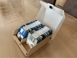 Retro-style 3.5" Floppy Disk Storage Box