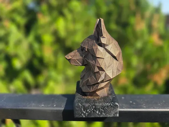 GERMAN SHEPHERD LOW POLY BUST — Фото 10 из 11