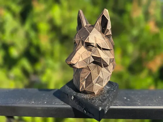 GERMAN SHEPHERD LOW POLY BUST — Фото 11 из 11