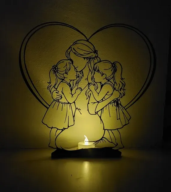 Mother’s Love Line Art Heart Decor — Image 5 of 5