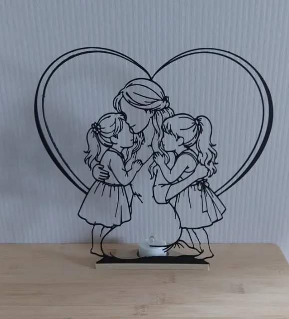 Mother’s Love Line Art Heart Decor — Image 2 of 5